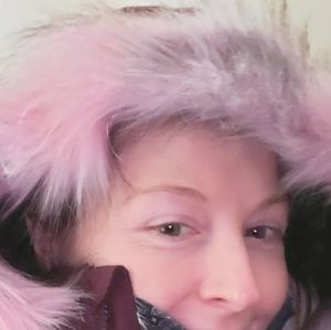 Meet your Posher, Stephannie